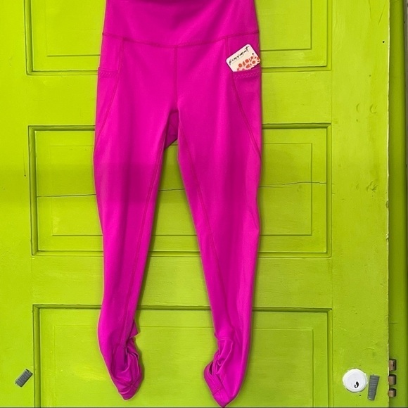 CLEARANCE FREE PEOPLE FP MOVEMENT PINK WAVE RIDER 7/8 LEGGINGS NWT - Picture 7 of 11